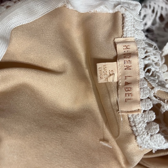 Hidden Label White Lace Dress - Picture 3 of 3